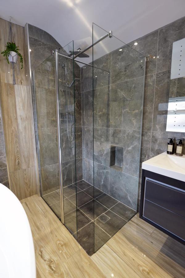 ליטלהמפטון Outstanding Modernised 3/4 Double Bedroomed House מראה חיצוני תמונה