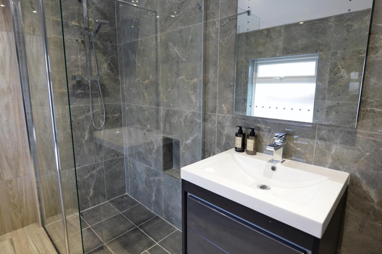 ליטלהמפטון Outstanding Modernised 3/4 Double Bedroomed House מראה חיצוני תמונה
